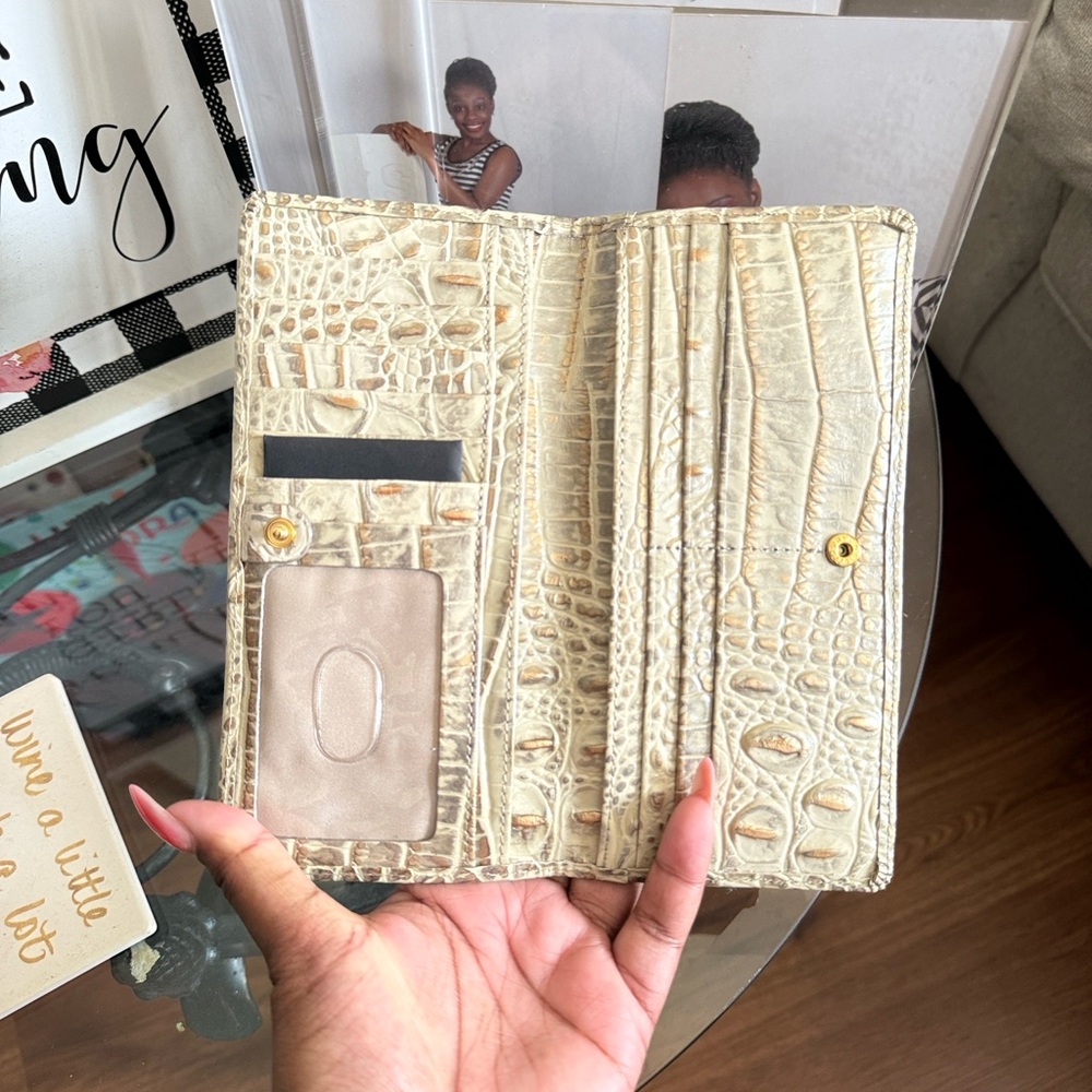 Brahmin Silver Burch Wallet - Picture 3 of 5